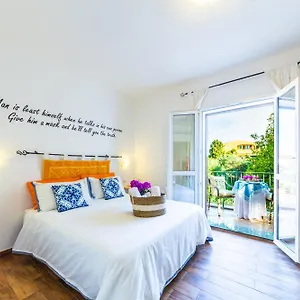 Bed and breakfast Le Maschere, Santa Teresa Gallura